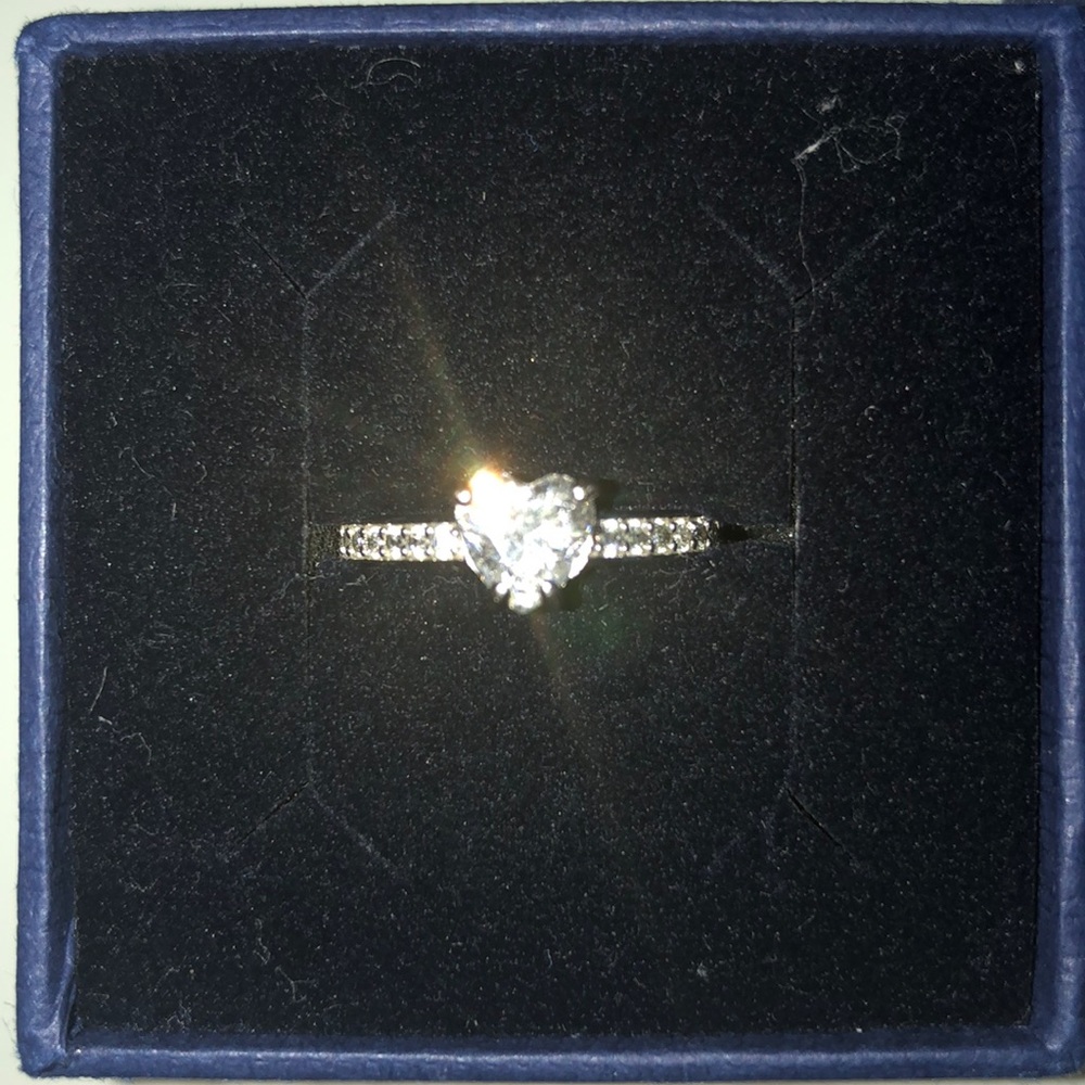 Swarovski Heart-Shaped Ring